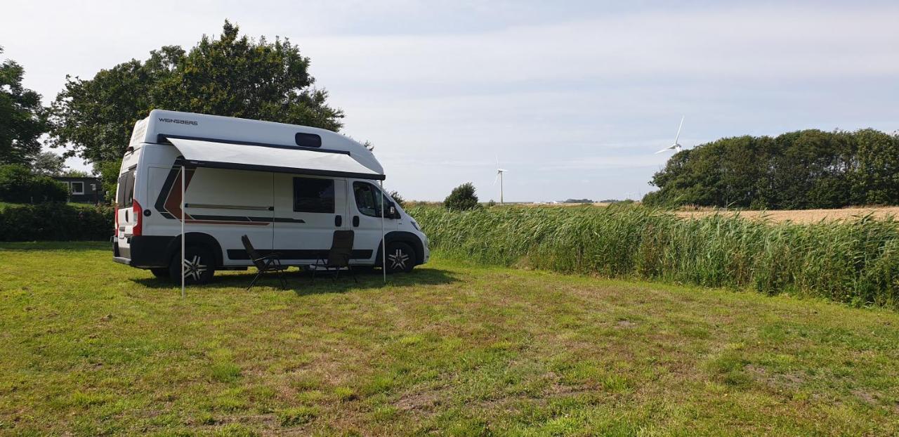 Wohnmobilstellplatz Hemenswarft An Der Nordsee - Meerblick Emmelsbull-Horsbull Exterior photo